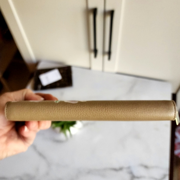 Authentic Celine Continental Zip Leather Wallet, Custom Handpainted - Picture 8 of 10